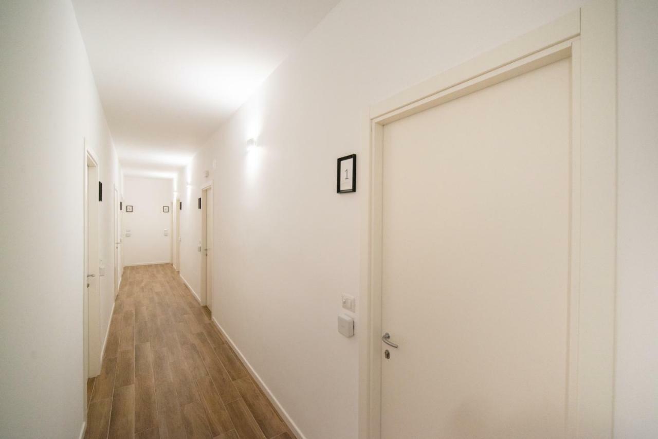 Casa Stazione Hotel Verona Bagian luar foto